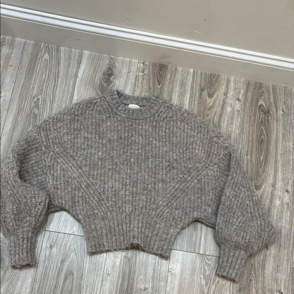 Pilcro Sweaters - Pilcro Gray  Mauve  Crew Neck Sweater  cropped Classic Knit size Small